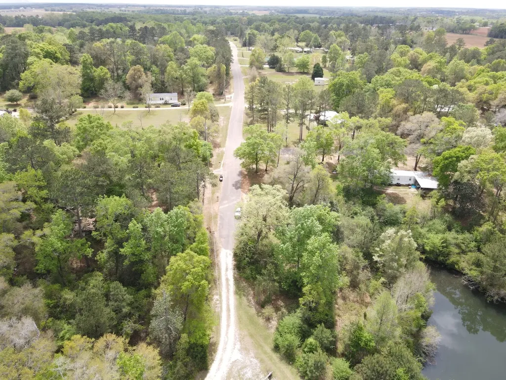 360 Sherwood Trail Newton AL 36352
