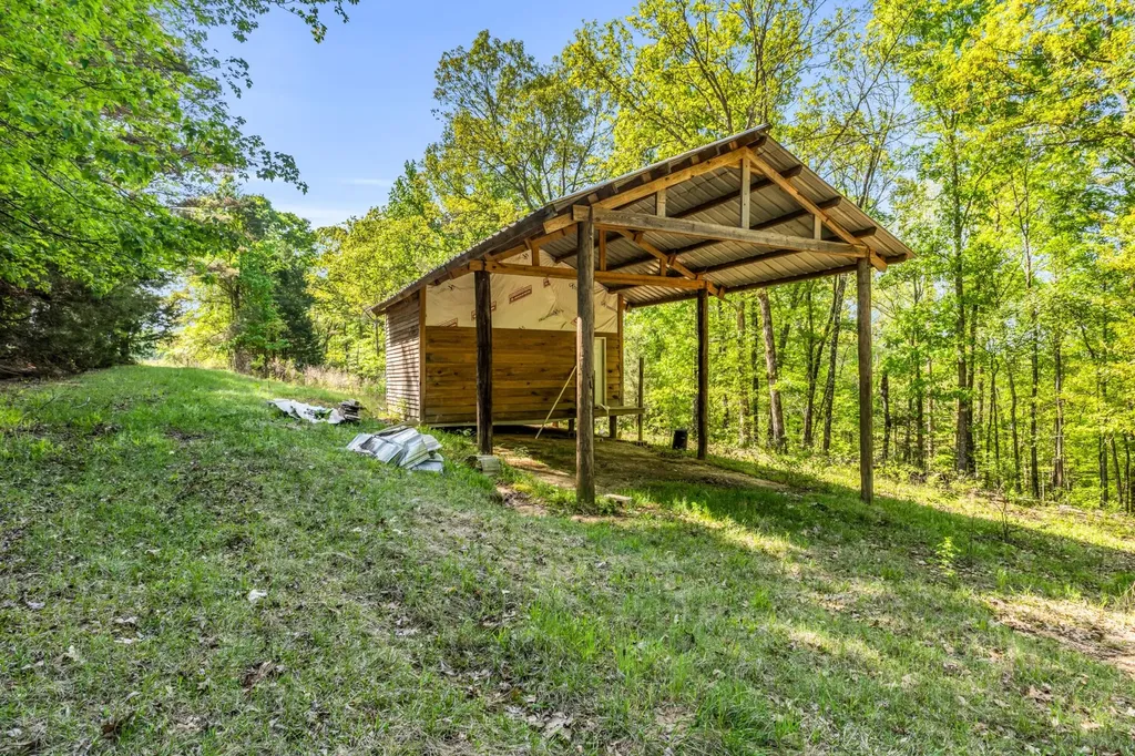 805 Dick Allen Road Vernon AL 35592
