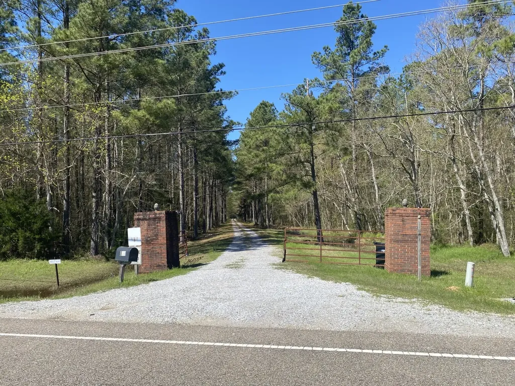 800 Mitchell Young Road Montgomery AL 36108