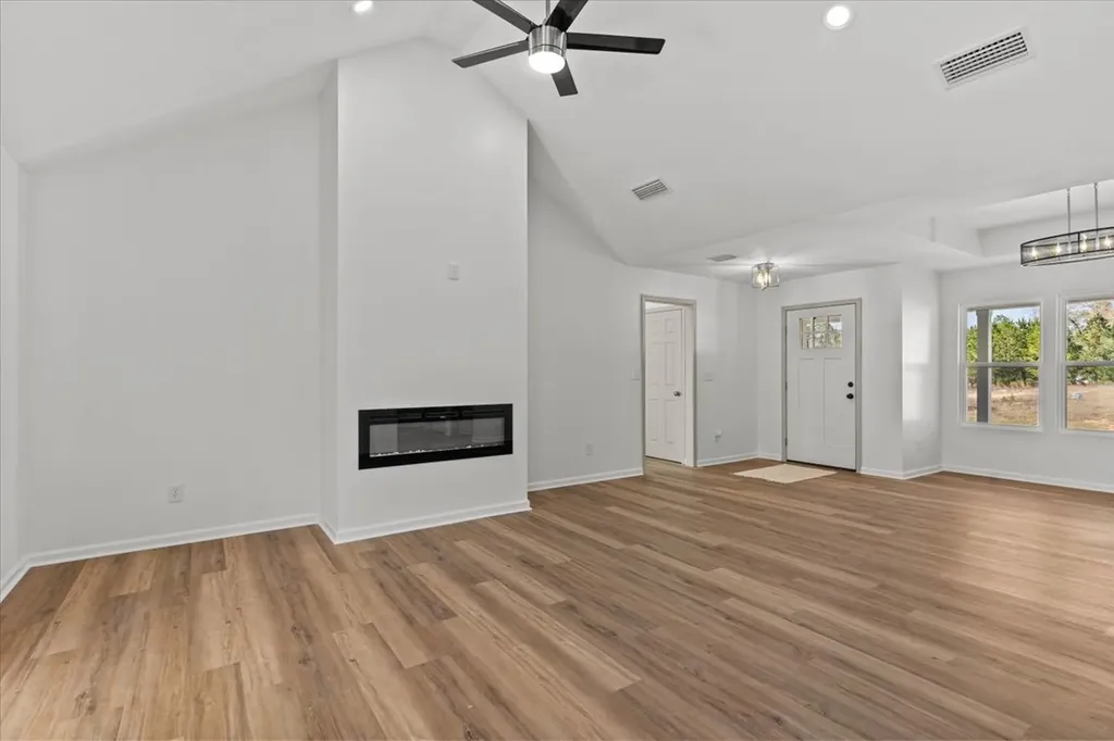 359 Spruce Lane Ozark AL 36360
