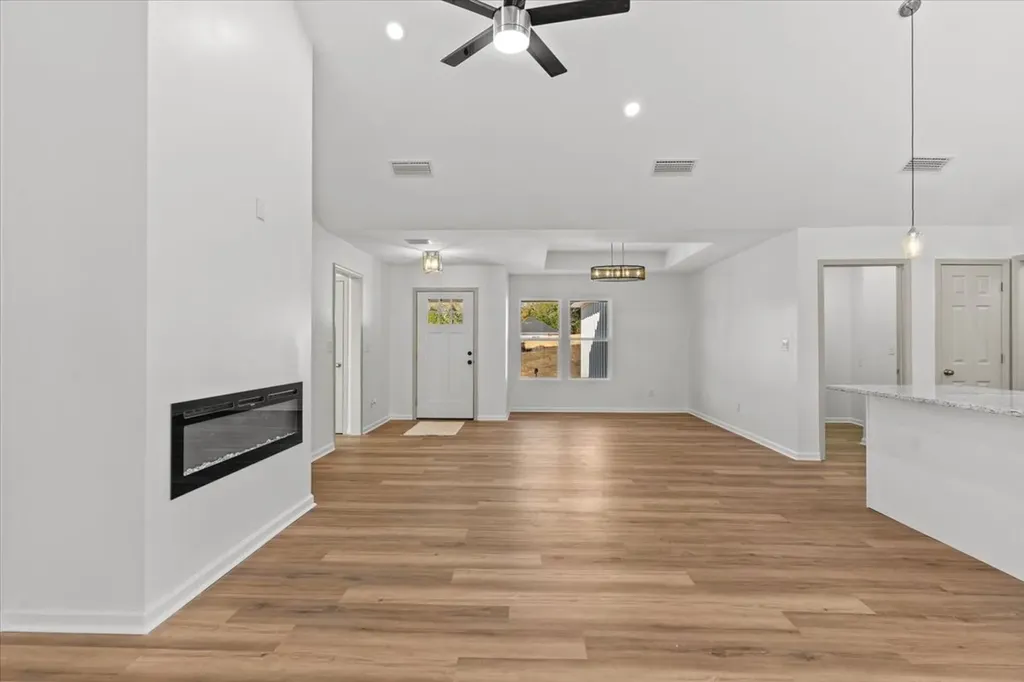359 Spruce Lane Ozark AL 36360