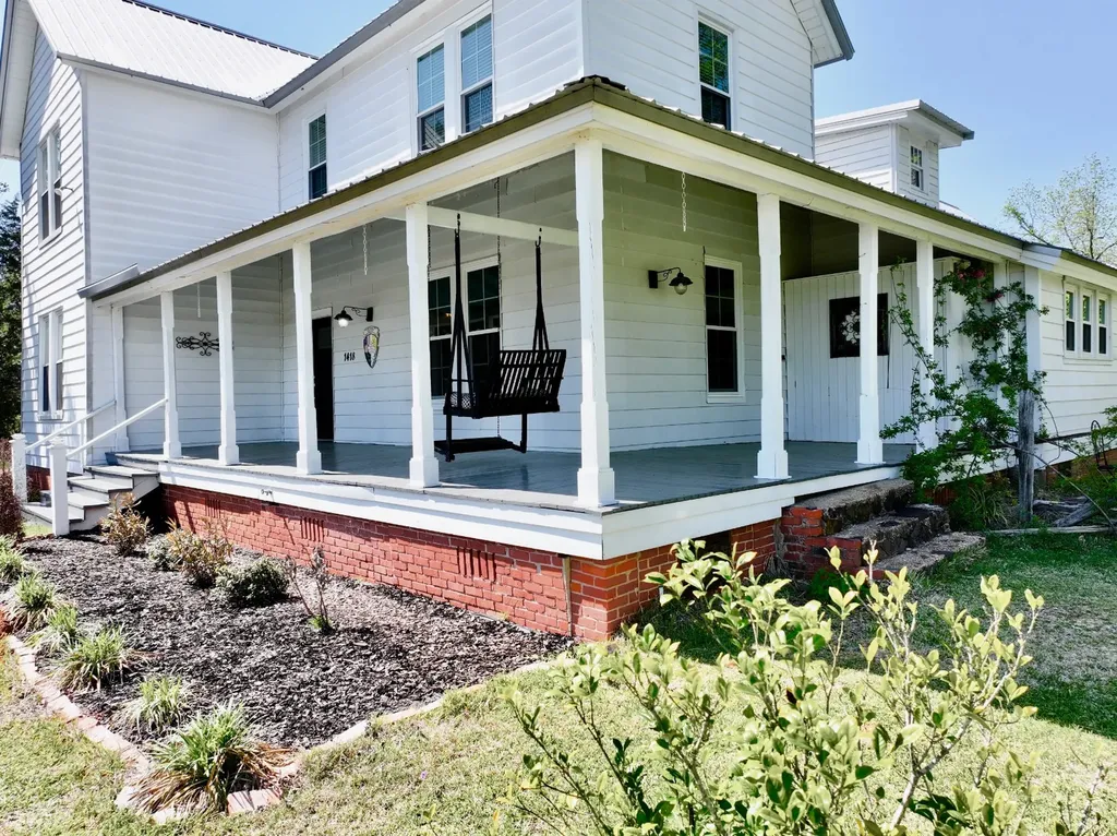 1418 Hebron Road Grove Hill AL 36451