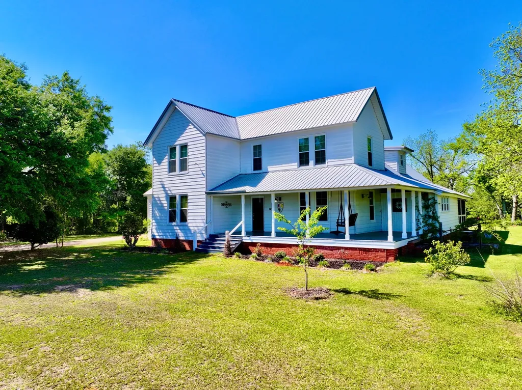1418 Hebron Road Grove Hill AL 36451