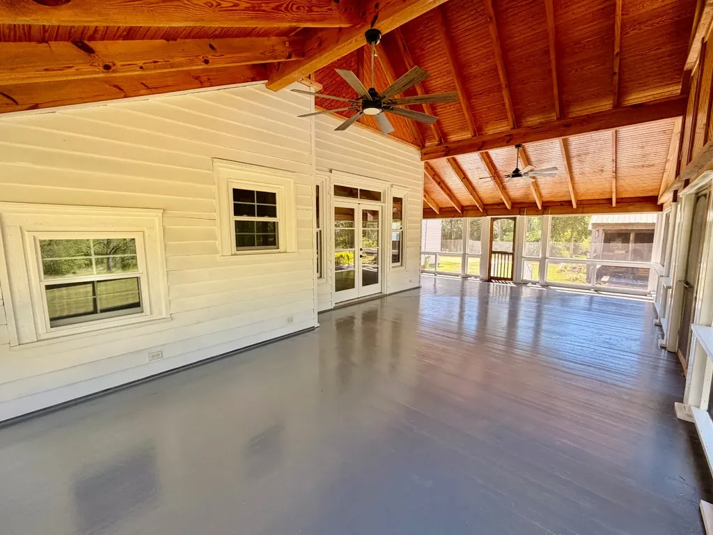 1418 Hebron Road Grove Hill AL 36451