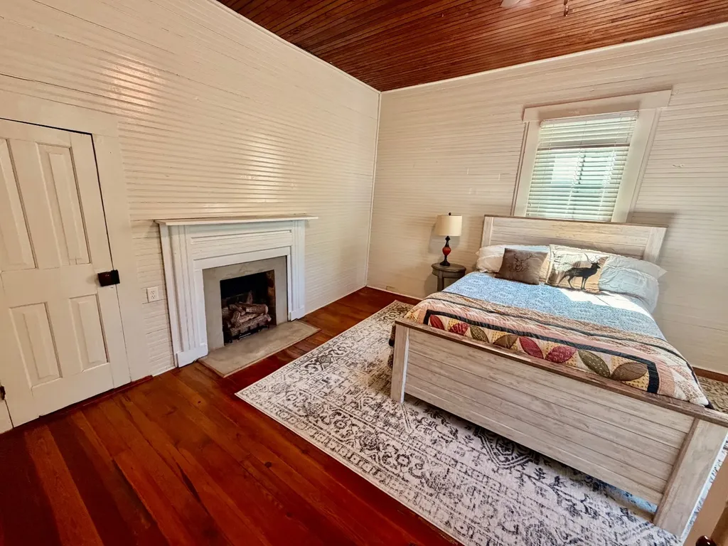 1418 Hebron Road Grove Hill AL 36451