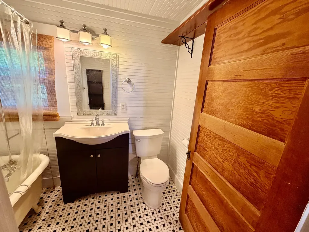 1418 Hebron Road Grove Hill AL 36451