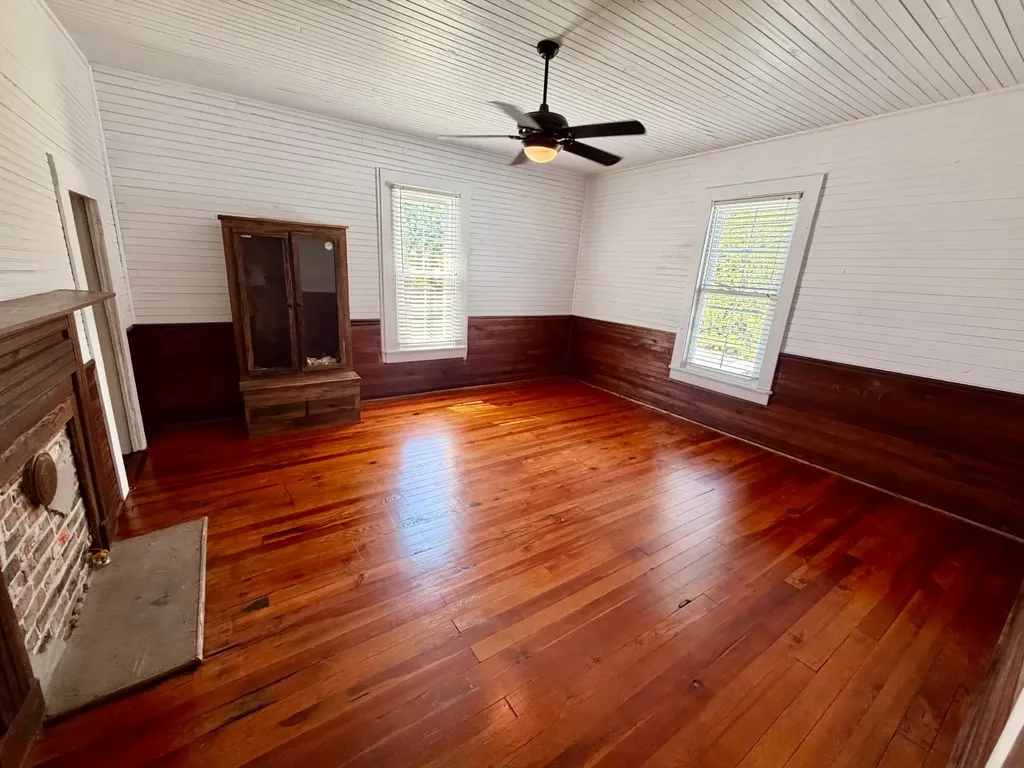 1418 Hebron Road Grove Hill AL 36451