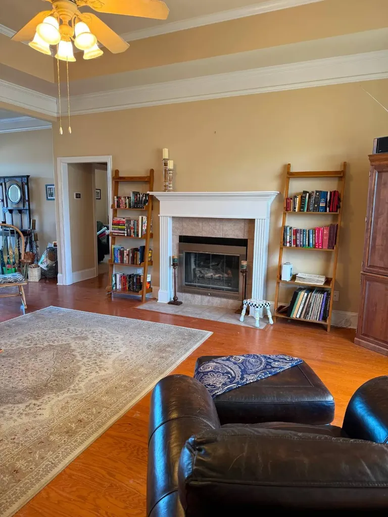 105 Chasehills Court Huntsville AL 35811