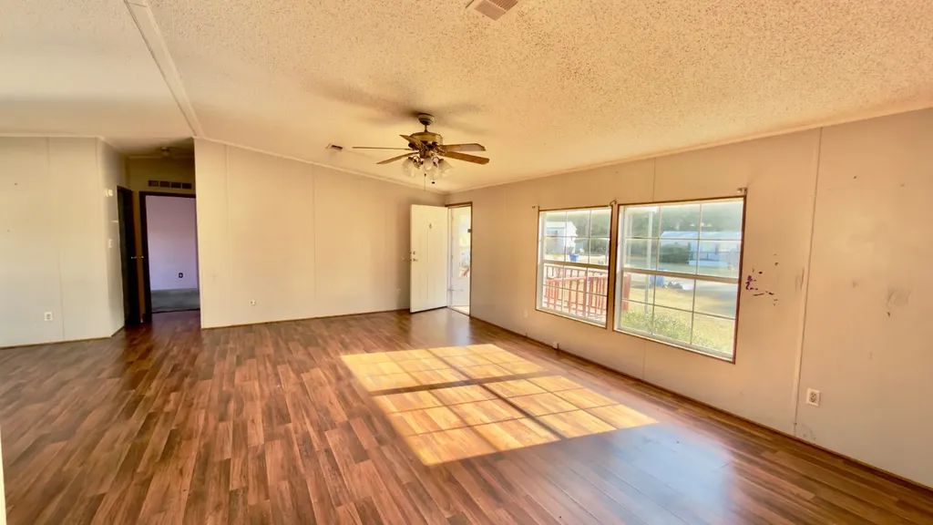 156 County Road 737 Enterprise AL 36330