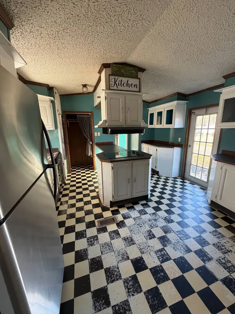 300 Sequoyah Drive Fort Payne AL 35967