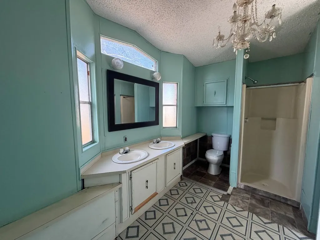 300 Sequoyah Drive Fort Payne AL 35967