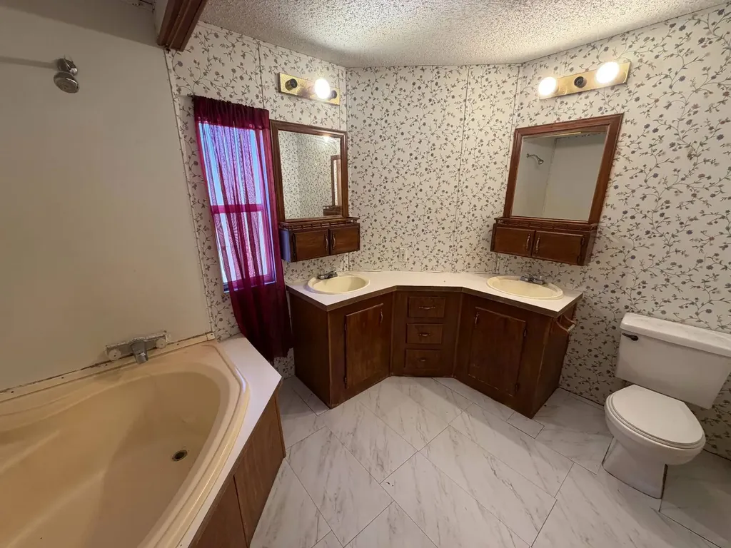 300 Sequoyah Drive Fort Payne AL 35967