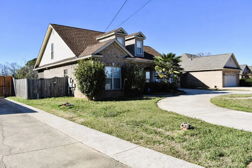 419 Sheila Boulevard Prattville AL 36066