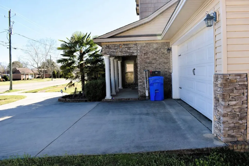419 Sheila Boulevard Prattville AL 36066