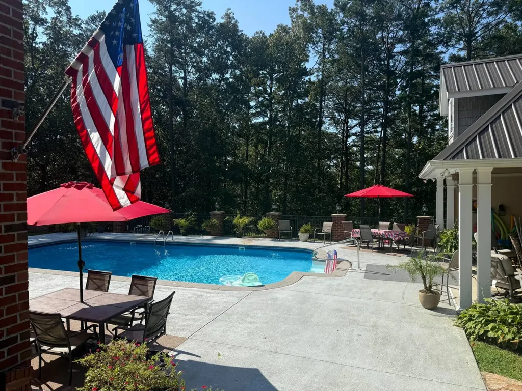 4806 Greenhill NW Boulevard Fort Payne AL 35968