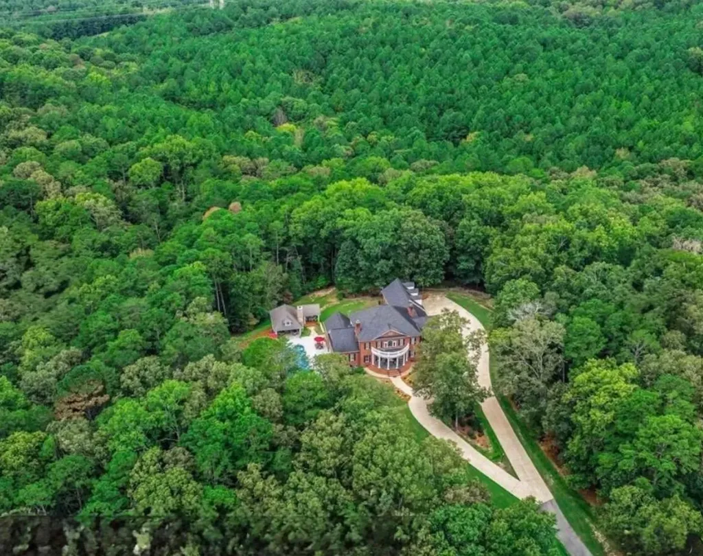 4806 Greenhill NW Boulevard Fort Payne AL 35968