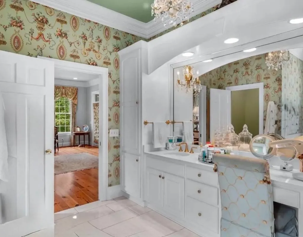 4806 Greenhill NW Boulevard Fort Payne AL 35968