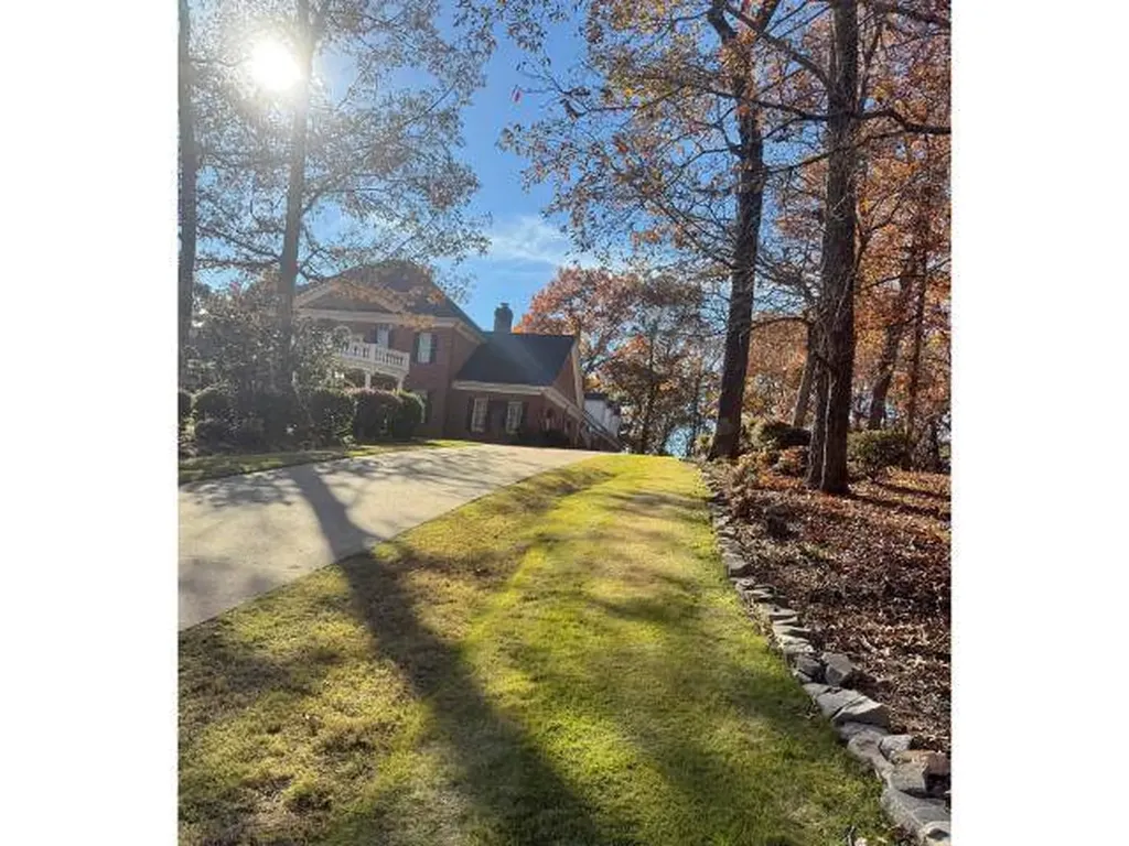 4806 Greenhill NW Boulevard Fort Payne AL 35968