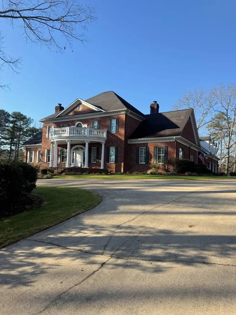 4806 Greenhill NW Boulevard Fort Payne AL 35968