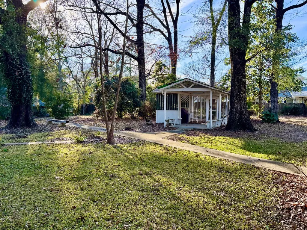 314 Cherokee Drive Jackson AL 36545