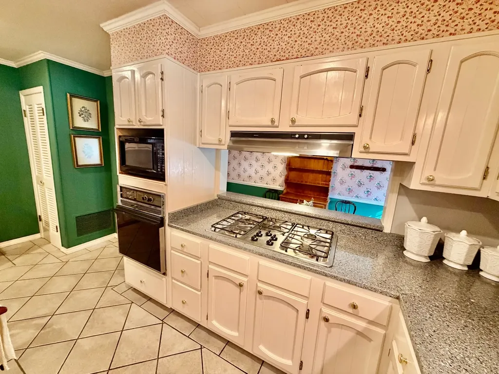 314 Cherokee Drive Jackson AL 36545