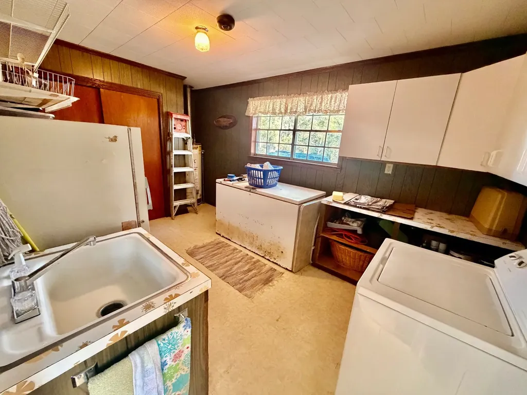 314 Cherokee Drive Jackson AL 36545