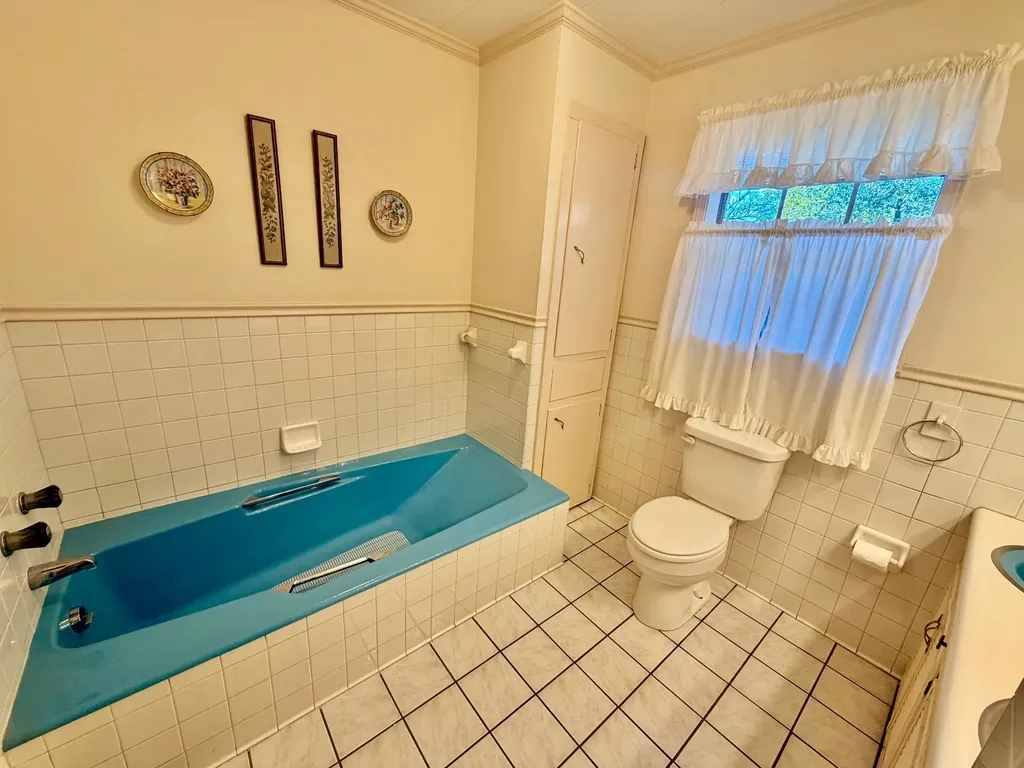 314 Cherokee Drive Jackson AL 36545