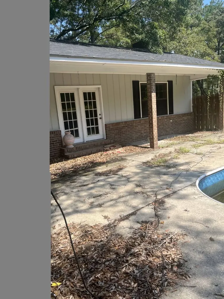 1156 Tate Road Millry AL 36558