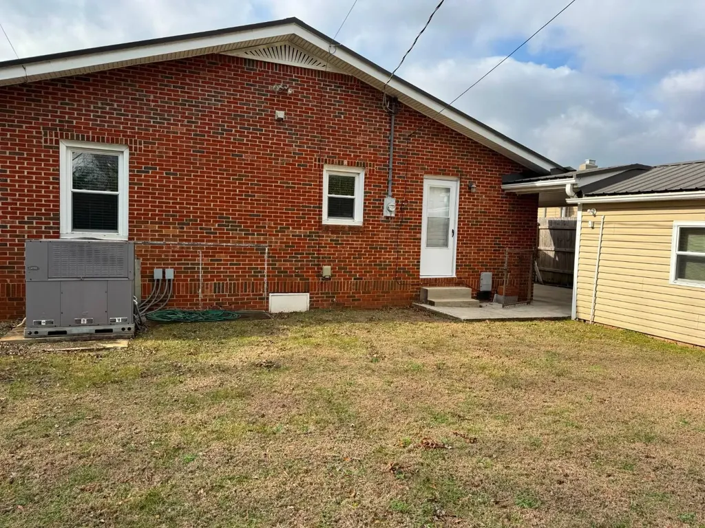 2325 Billie Watkins Street Huntsville AL 35801