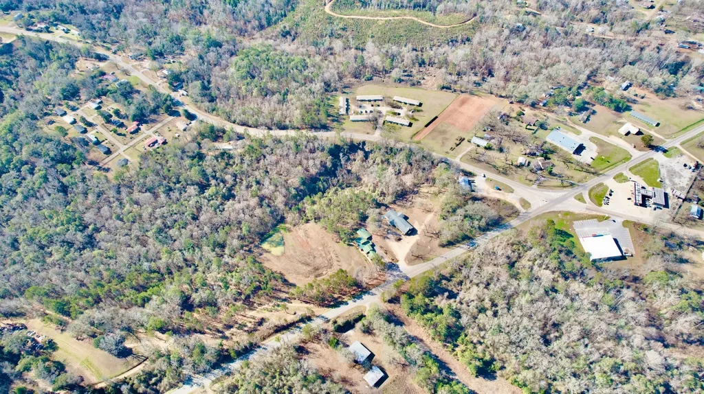 365 River Street East Coffeeville AL 36524