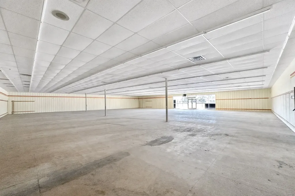 365 River Street East Coffeeville AL 36524