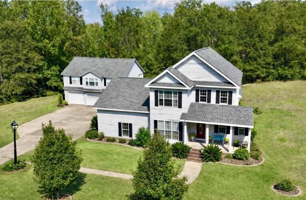 219 Riverview Road Camden AL 36726