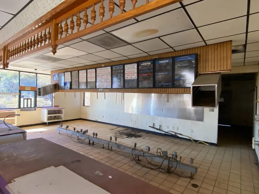 3106 S. Alabama Avenue Monroeville AL 36460