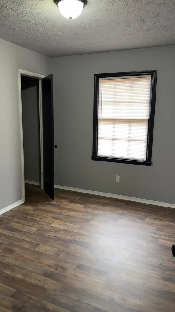 16 Jeter Avenue Opelika AL 36801