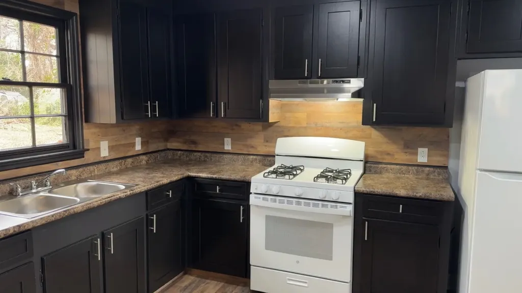 16 Jeter Avenue Opelika AL 36801