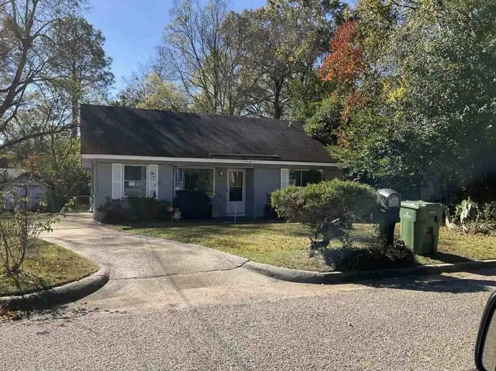 2304 E 3rd Street Montgomery AL 36106