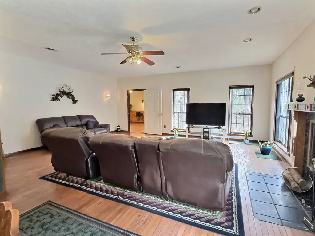 2583 Ell Drive Prattville AL 36067