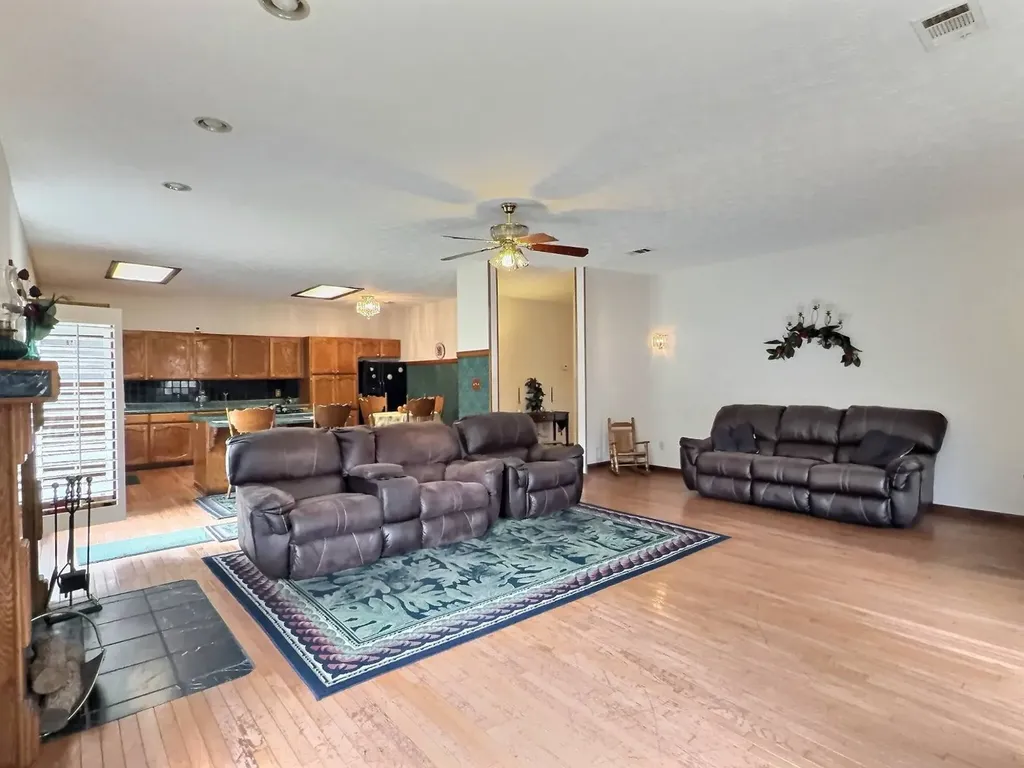 2583 Ell Drive Prattville AL 36067