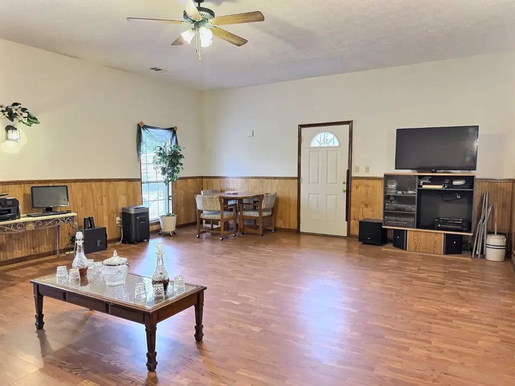 2583 Ell Drive Prattville AL 36067