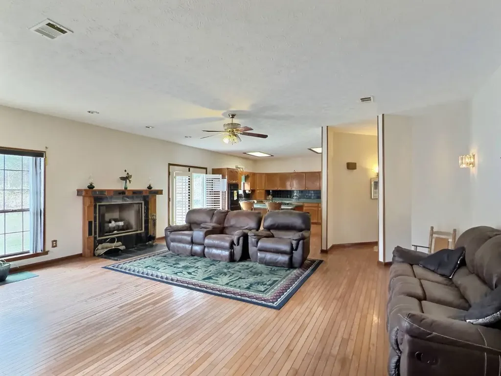 2583 Ell Drive Prattville AL 36067