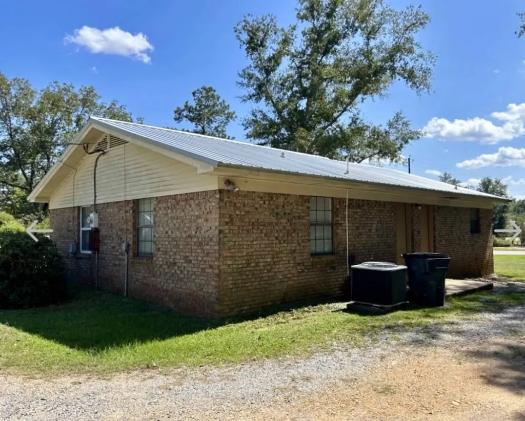 14 Elizabeth Avenue Camden AL 36726