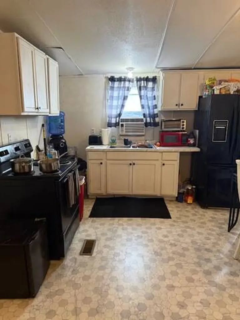 222 Gumball Lane Coffeeville AL 36524