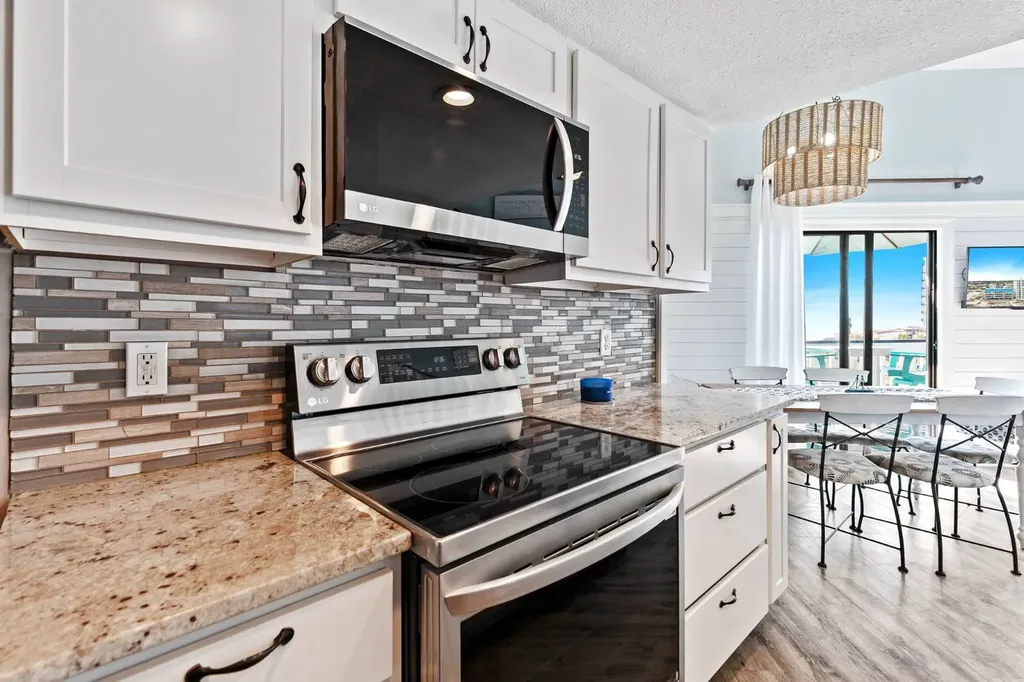 317 E Beach Boulevard Gulf Shores AL 36542