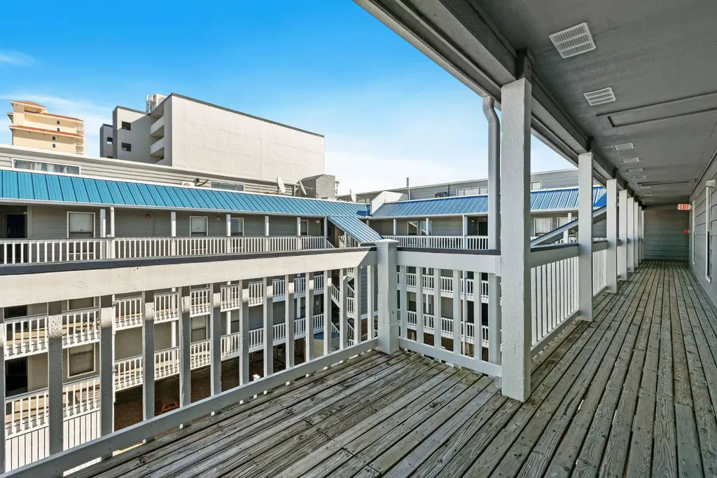 317 E Beach Boulevard Gulf Shores AL 36542