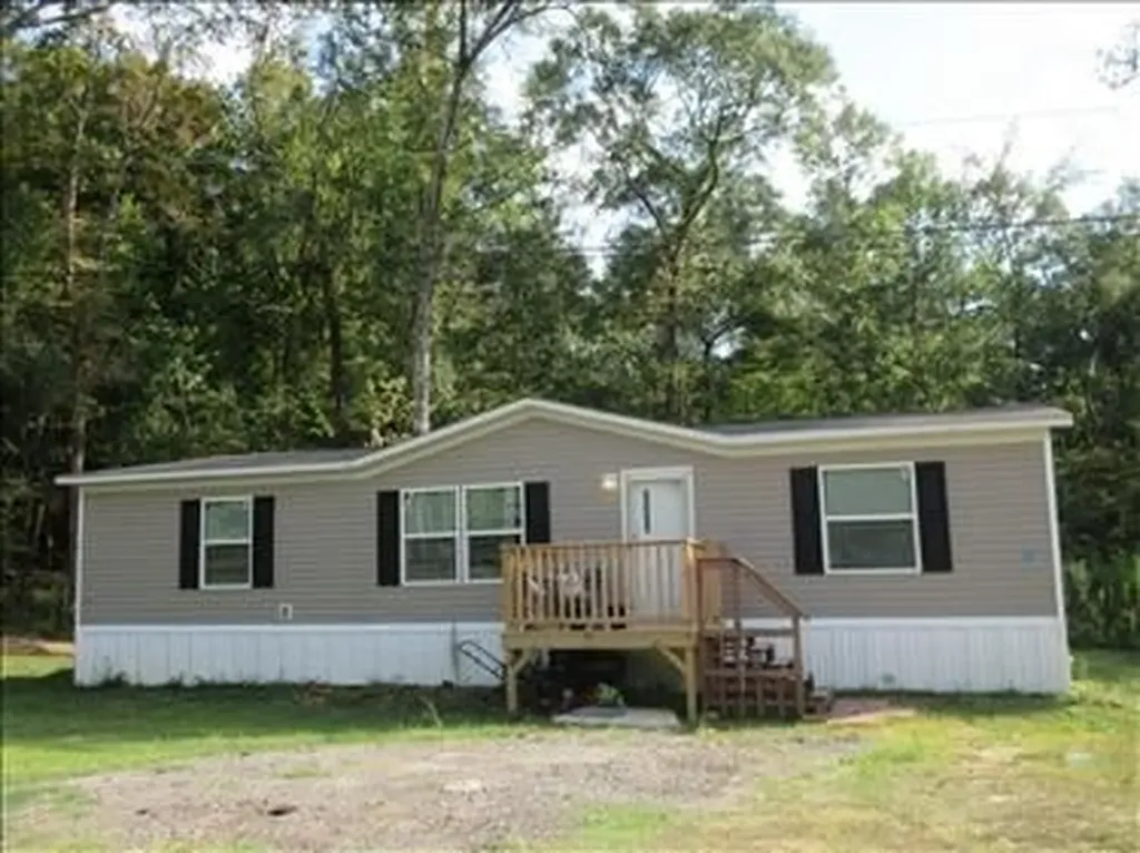 70 Anniston Beach Road Anniston AL 36206