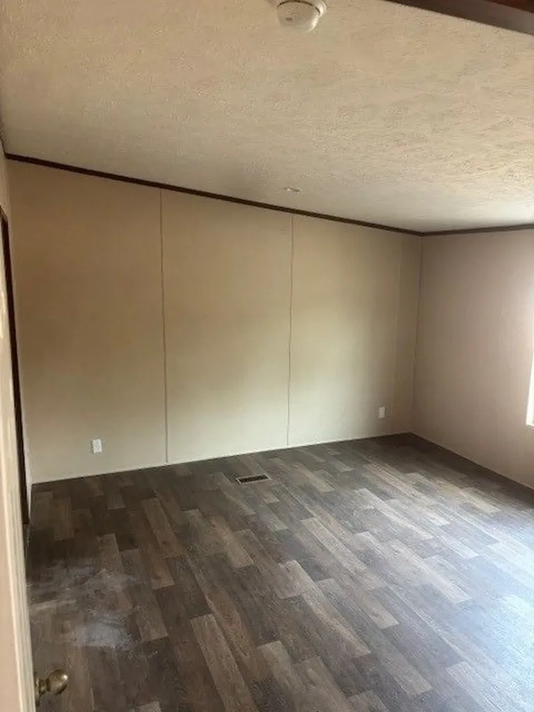 70 Anniston Beach Road Anniston AL 36206