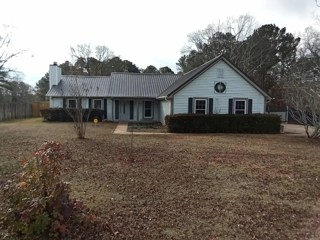 467 Blake Drive Ozark AL 36360
