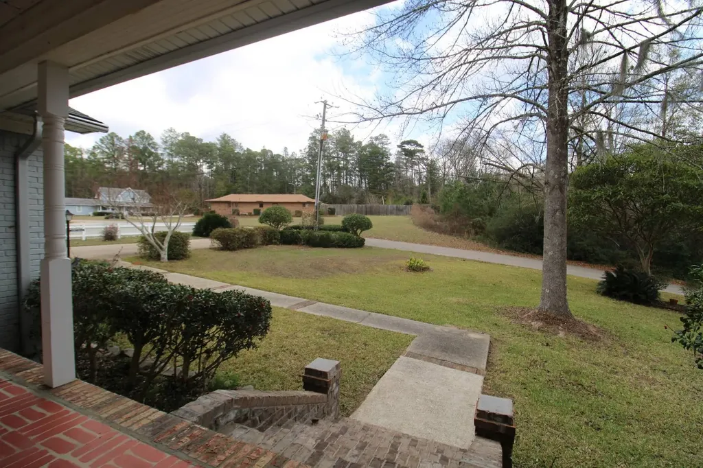 242 Wildwood Drive Jackson AL 36545