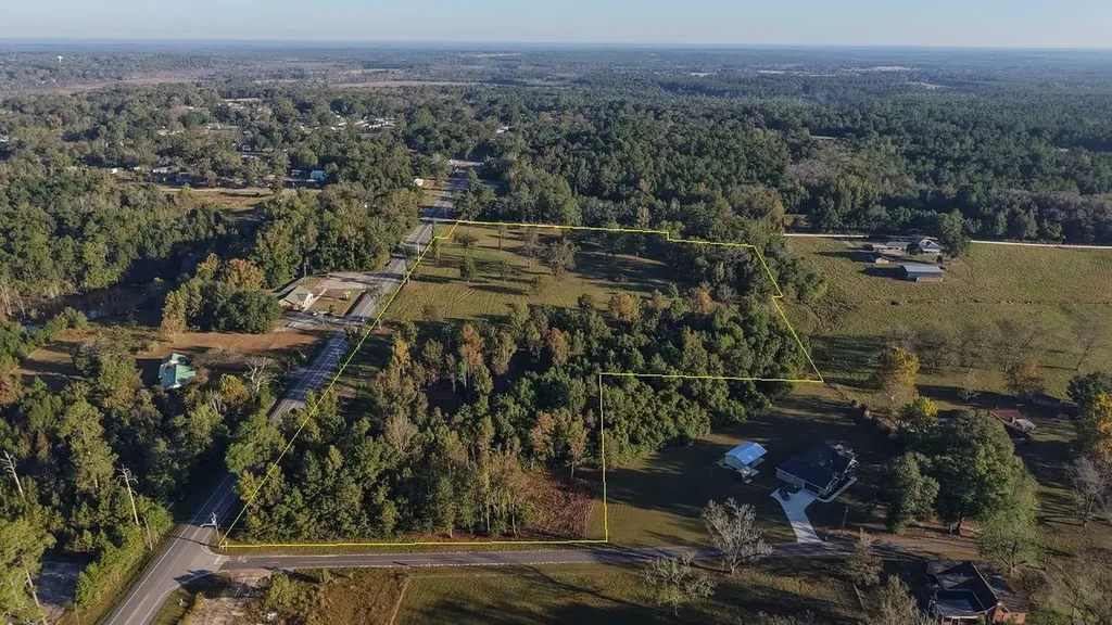 23834 State Line Road Florala AL 36442