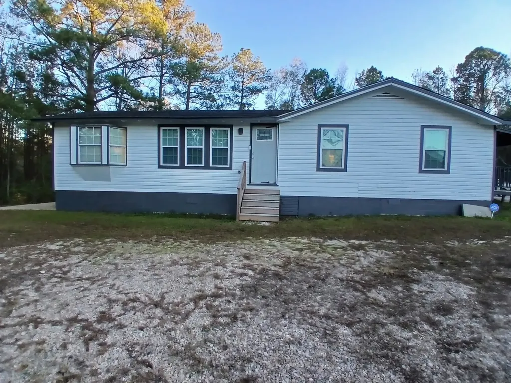 67 Lee Road 16 Auburn AL 36830